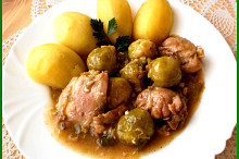 podáváme s vařeným bramborem