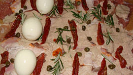 Kuřecí roláda plněná  vinnou klobásou