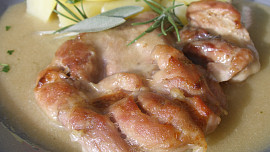 Kuřecí s bylinkovo česnekovou omáčkou