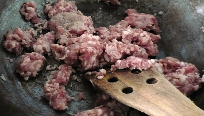 Ma-bo dófu (tofu s mletým masem)