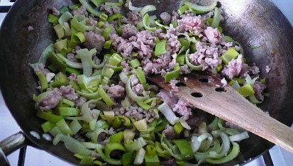 Ma-bo dófu (tofu s mletým masem)