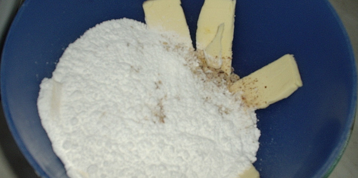 Nepečená roláda z kokosu (bílá hmota)