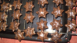 Ořechovo-čokoládové hvězdičky