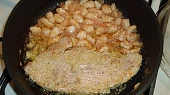 Vepřový steak s krevetovou omáčkou, orestujeme i maso
