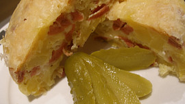 Zapečené brambory v mikrovlnné troubě