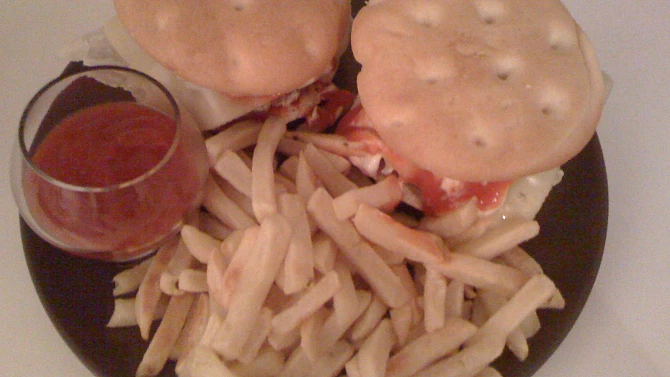 Bezlepkový sojový burger