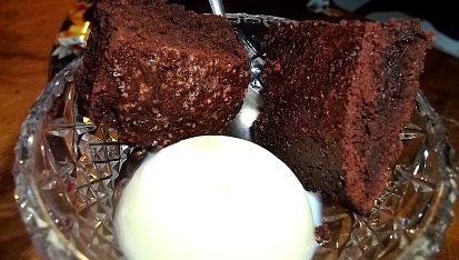Brownies s vanilkovou zmrzkou, Brownies s vanilkovou zmrzkou