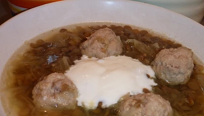 Čočková zelňačka s masovými knedlíčky