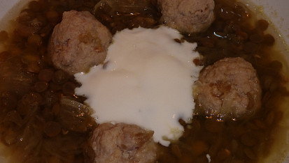 Čočková zelňačka s masovými knedlíčky