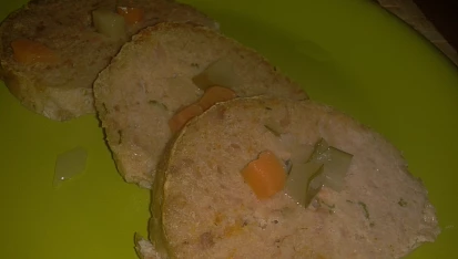 Dietní sekaná z krůtího masa s kořenovou zeleninou