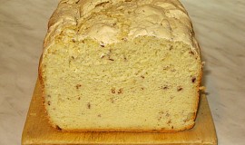 Jáhlový chléb bez lepku, mléka a vajec