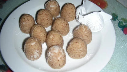 Mandlové včelí úly