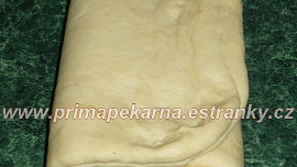 Máslové croissanty s omládkem