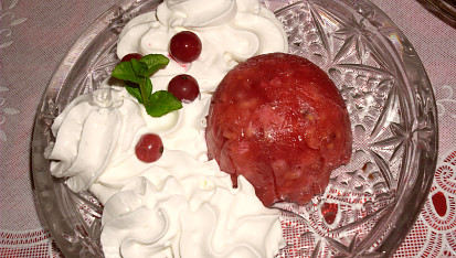 Mražený ovocný pohár