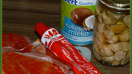 Papriková kýta na kokosovém mléku s hříbky