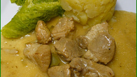 Plecko ve slaninové omáčce