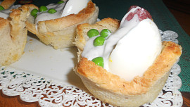 Ruské vejce v toastové mističce