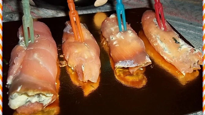 Silvestrovské lososové rolky s koprem, Silvestrové lososové rolky s koprem