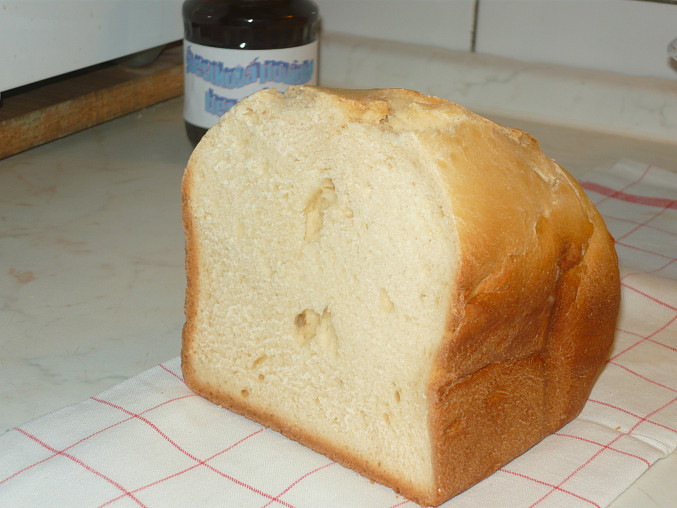 Sladký chléb z návodu k dom. pekárně