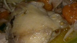 Tříbarevné hořčicové špagety s kuřecím masem