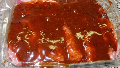 Vepřové plátky ve švestkové marinádě, marinování