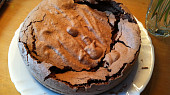 Čokoládový dort Pavlova, korpus před ozdobením