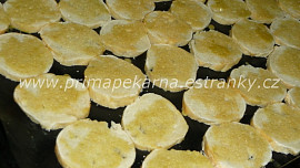 Domácí "Bake rolls"