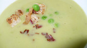 Hrášková polévka (krém) s krutony, Krémová polévka ze zeleného hrášku