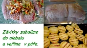 Kuřecí roládky plněné čínskou zeleninou  s opékanými brambory