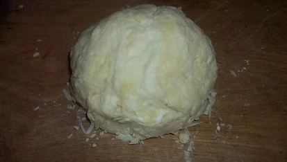 Moje slané tyčky se zakysankou a bylinkami, vypracujeme těsto...
