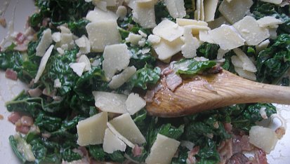 Plněné bramborové ravioli s mangoldem