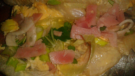 Pstruh  plněný, s vůní bylinek, mandlí a koření