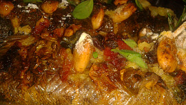 Pstruh  plněný, s vůní bylinek, mandlí a koření