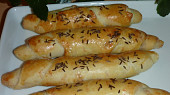 Škvarkovo-česnekové rohlíčky