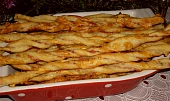 Sýrové tyčinky z listového těsta