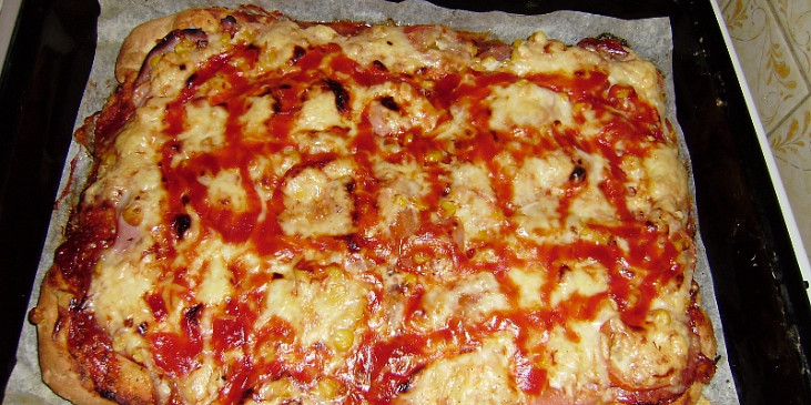 Těsto na pizzu z Itálie