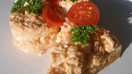 Vajíčková pomazánka s treskou a la losos