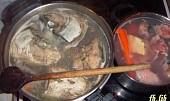 Vánoční rybí polévka krémová (Vaření polévky)