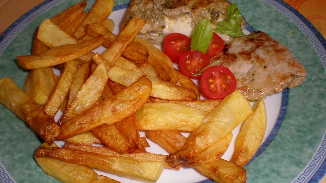 Vepřové kapsy plněné pestem a mozzarelou