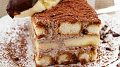 Banánové (pseudo) tiramisu s krémem stracciatella