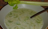 Cibulovo - řapíkatá polévka