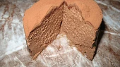 Čokoládový mousse s jemnou příchutí pomeranče