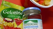 Dietní i dia nepečené tvarohové bábovičky s ovocem