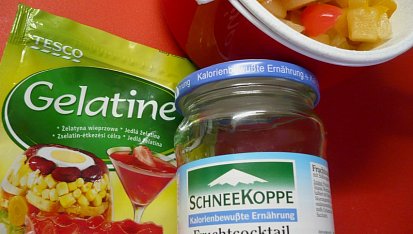 Dietní i dia nepečené tvarohové bábovičky s ovocem