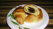 Domácí máslový croissant