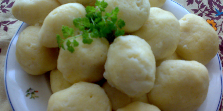 Jemné bramborové knedlíky