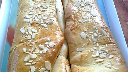 Kynutý "jakoštrůdl"s tvarohem