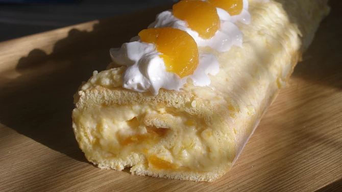 Mandarinková roláda bez mouky