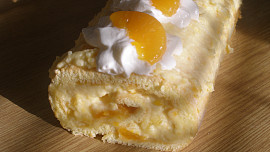 Mandarinková roláda bez mouky