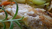 Mořská štika s kedlubnovými hranolky